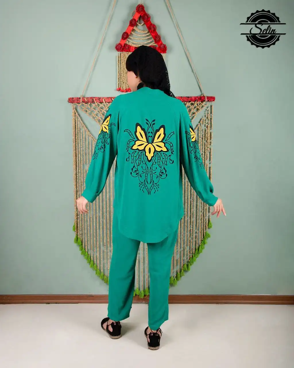 مانتو شلوار ابروبادی