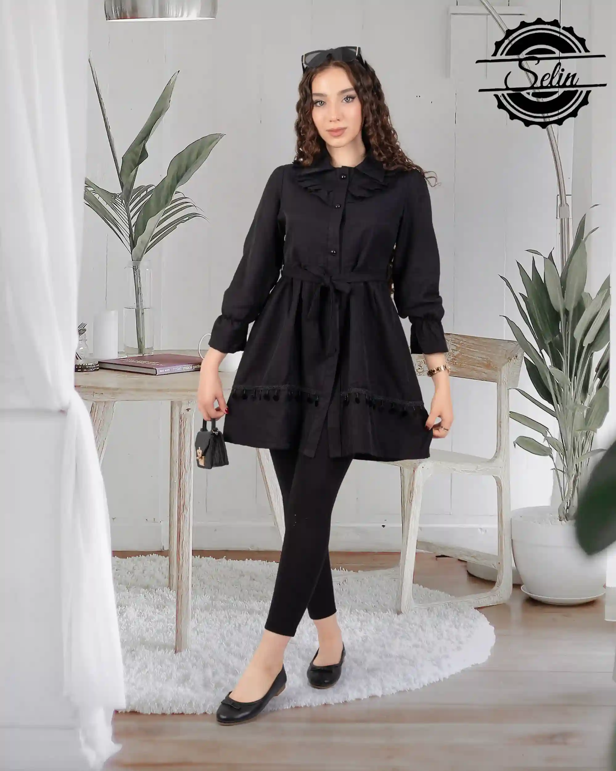 مانتو سینه چین کرسپو دخترانه مشکی