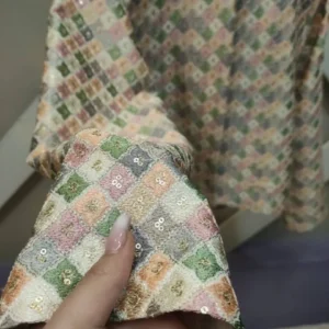 کت کراپ سوزن دوزی فری سایز طرح لوزی جزئیات از نزدیک