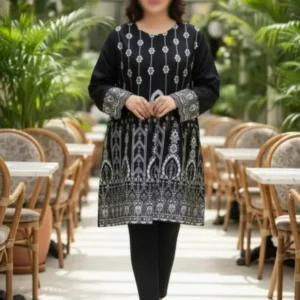 تنخور مانتو مجلسی سایز بزرگ مشکی کارشده