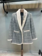 کت یقه آرشال ببعی زنانه فری سایز رنگ کرم با پارچه ببعی نرم و گرم