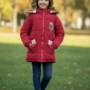 کاپشن دخترانه خزدار رنگ قرمز با طراحی اسپرت و گرم