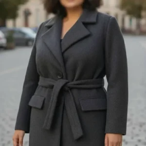 تنخور پالتو فوتر زنانه سایز بزرگ دو سایزی در رنگ مشکی و طوسی، مناسب فصل زمستان