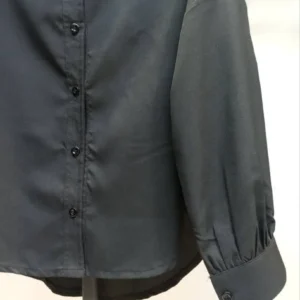 نمای نزدیک شومیز مشکی دوشین زنانه مناسب تا سایز 48