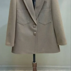 کت فوتر زنانه پاییزی رنگ کرم استر دار