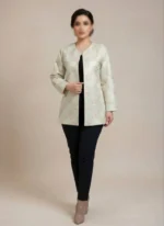 کت سوزن دوزی کرم با طرح ابی