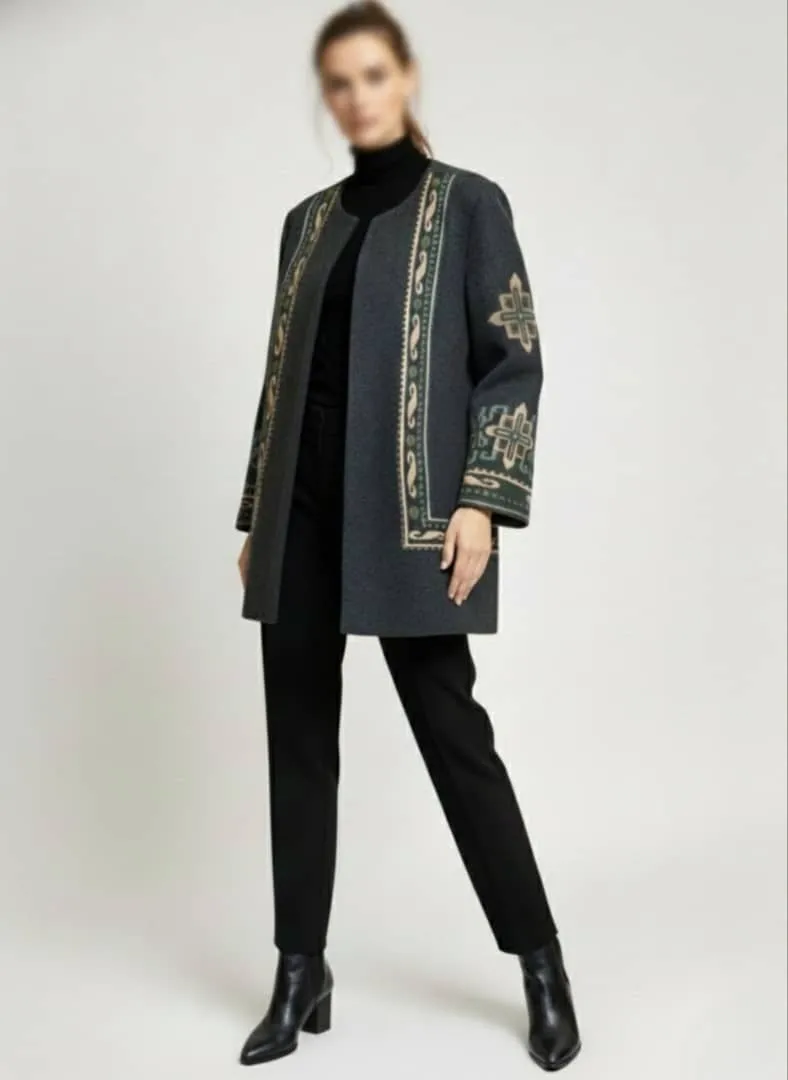 پالتو فوتر گلدوزی طوسی