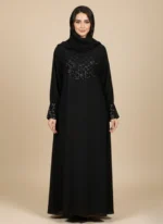 عبا مشکی جلو بسته زنانه با پارچه الیزه و خرجکار