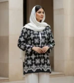 مدل تنخور کت زنانه مشکی با طرح گل چهارپر سفید قلاب‌بافی دستی - کت تابستانه لینن فری سایز