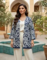 مدل تنخور مانتو کتی جین آبی سوزن دوزی طرح شاخه و برگ