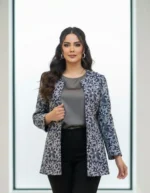 تنخور مانتو کتی جین آبی سوزن دوزی دو سایزی طرح گل سنتی
