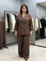 ست کت و شلوار زنانه اسپرت با شلوار بگ و پشت کش‌دار، مناسب استایل روزمره.